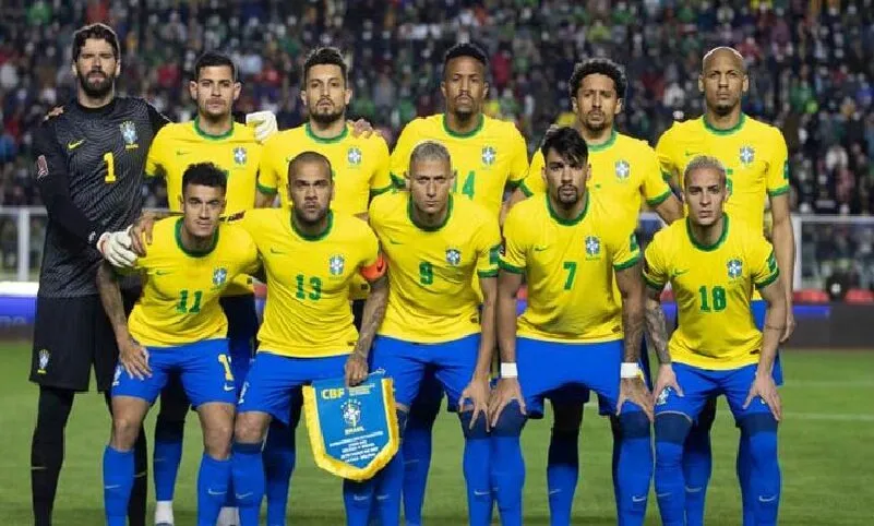 Nhiều ngôi sao sân cỏ góp mặt trong đội hình Brazil